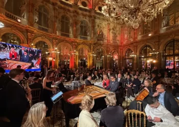 Donald Trump honoré à Paris : le pari courageux d’un islam de paix porté par l’imam Hassen Chalghoumi et Omar Harfouch. L’édito de Michel Taube
